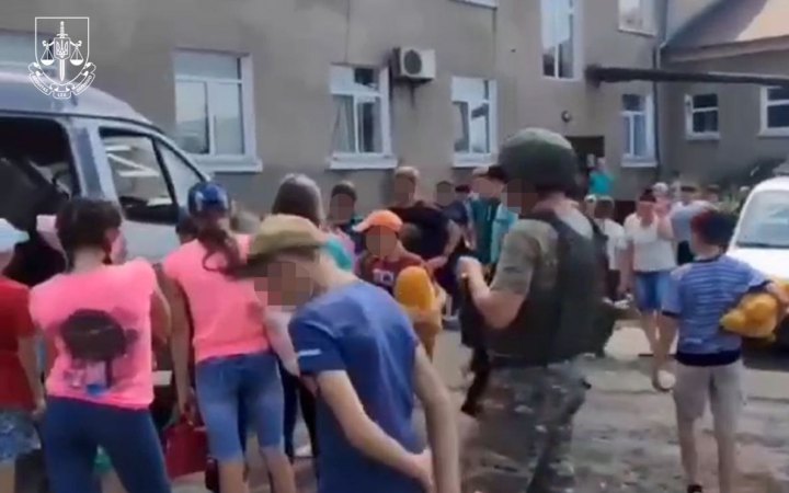 Прокурори скерували до суду справу щодо примусової депортації українських дітей з Миколаївщини до Росії