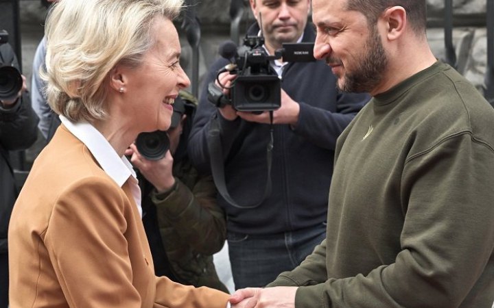 Очільниця Єврокомісії поінформувала Зеленського про фіналізацію 20-го пакета санкцій проти Росії