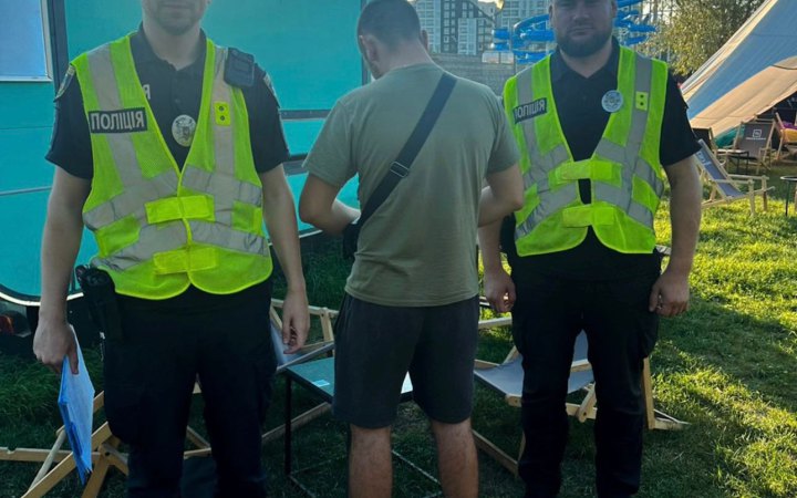 На Київщині поліція притягнула до відповідальності адміністратора закладу за російську музику