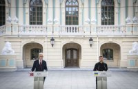 Зеленський і премʼєр Норвегії обговорили оборону України та антиросійські санкції