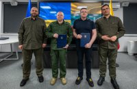 Умєров і міністр оборони Литви домовились про тіснішу співпрацю у розмінуванні