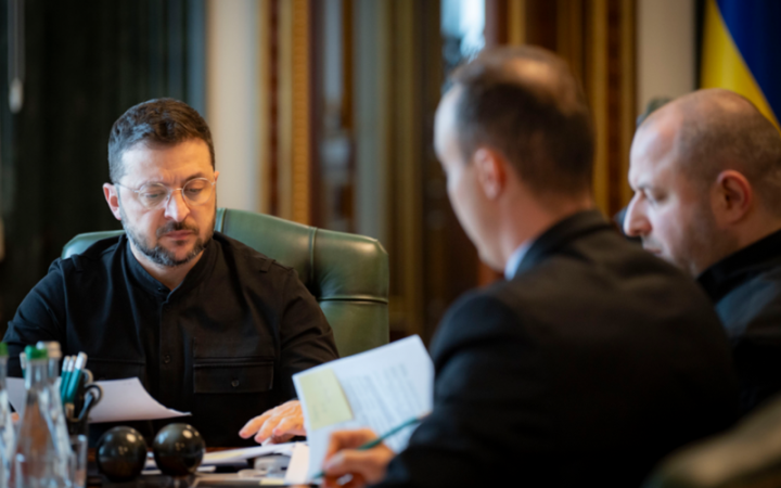 Зеленський провів нараду щодо синхронізації антиросійських санкцій із партнерами