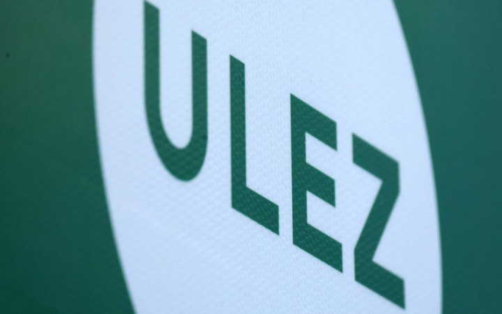 Лондон передав Україні вже понад 200 автомобілів за програмою ULEZ