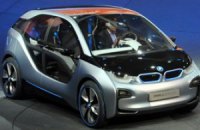 BMW выпускает серию электромобилей