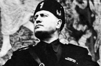 В Италии установили памятную доску Муссолини
