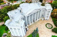 Національний музей історії України у суді вимагає знести незаконно збудовану каплицю на своїй території
