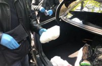 В Киеве задержали мужчину при попытке продать 500 граммов кокаина