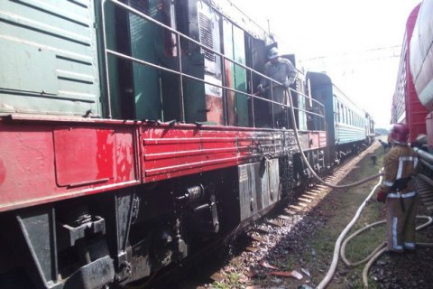 Дизель-поезд Голованевск - Помошная загорелся в Кировоградской области