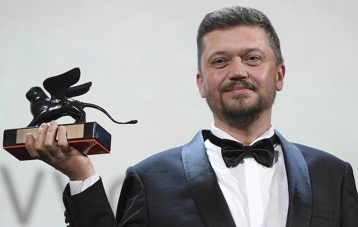 Валентин Васянович с главным призом программы &quot;Горизонты&quot; Венецианского кинофестиваля за фильм
&quot;Атлантида&quot;