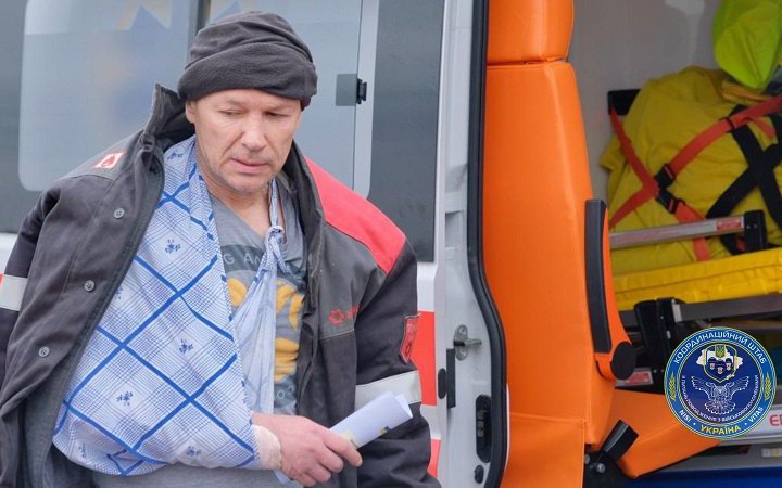 Україна повернула додому з РФ 12 полонених, серед них п’ятеро важкопоранених