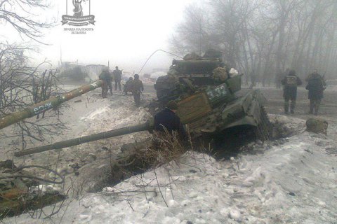 Боевики из-за небрежности на учениях в Донецкой области потеряли два танка 