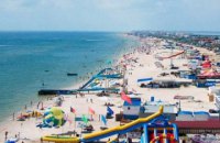 В курортной Кирилловке работника аттракциона на пляже убило током