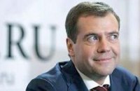 Медведев надеется, что Украине не будет больно