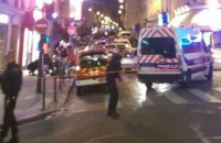 У Парижі пролунали кілька вибухів: понад 128 загиблих