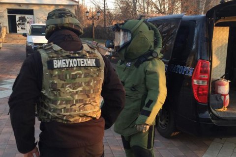 Невідомий повідомив у поліцію про "колону техніки з вибухівкою" на трасі Київ-Одеса
