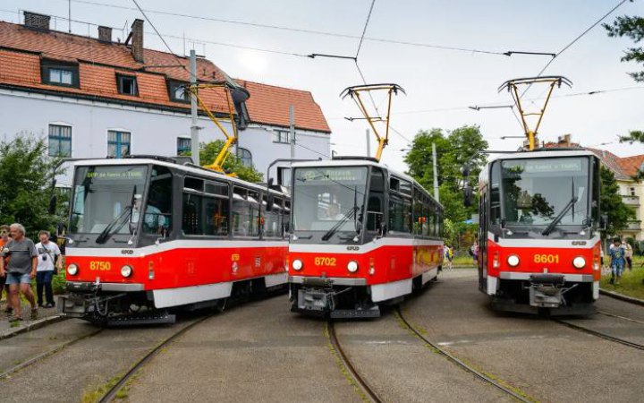 Прага передає Харкову 20 трамваїв