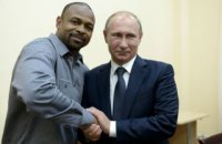 Американський боксер Рой Джонс подав заяву на російське громадянство