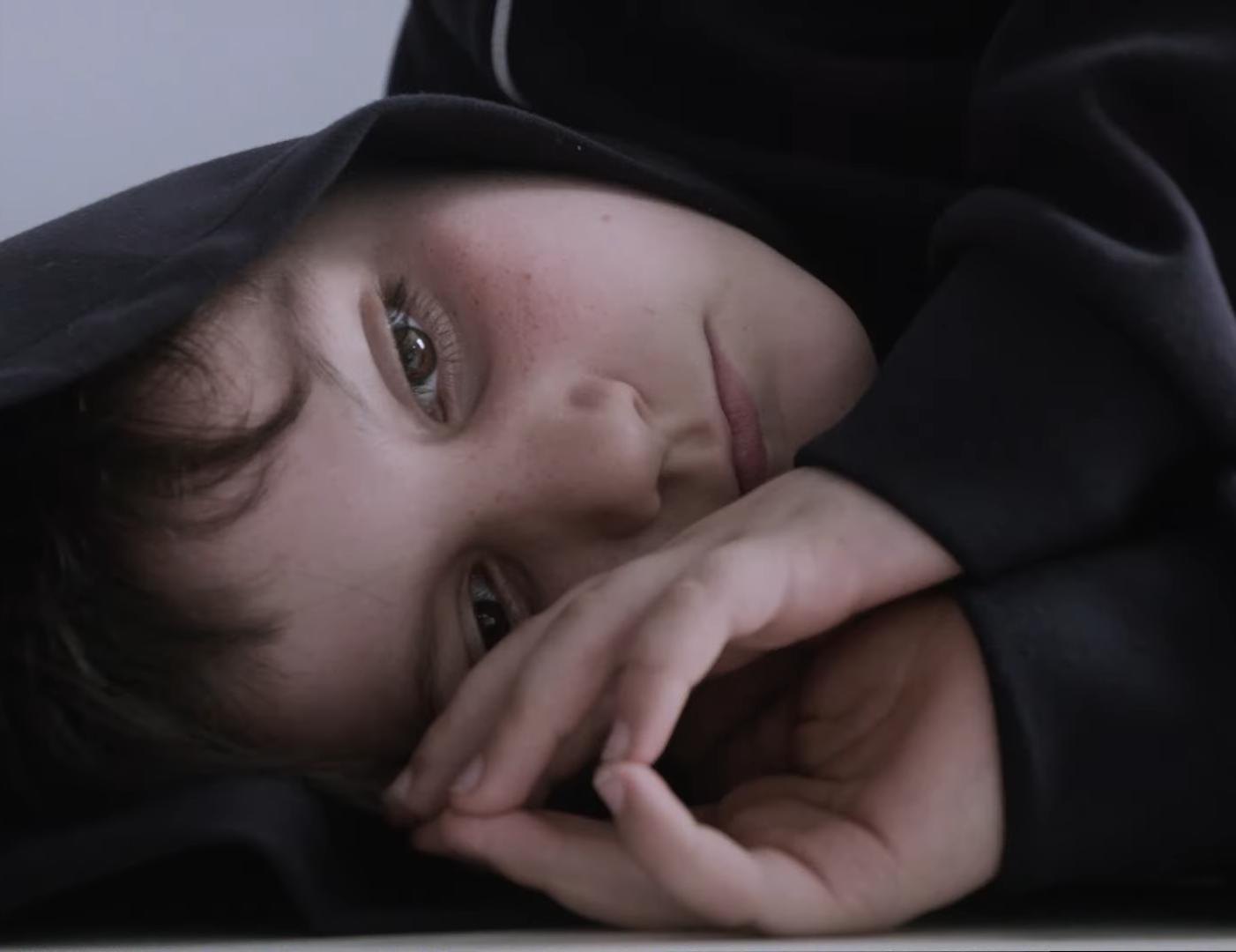 Кадр з фільму «Ми віримо вам».