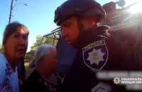 Поліцейські евакуювали трьох людей із Берислава