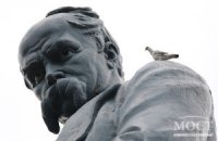 В Днепропетровске готовятся демонтировать памятник Шевченко