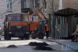 ​Попову не понравилось, как в Киеве ремонтируют дороги