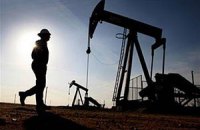 Ціни на нафту далі знижуються через проблеми в економіці Китаю