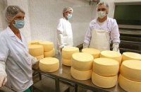 Україна відновила обсяги поставок сиру в Росію