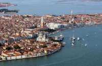 Венеция снова уходит под воду - и быстрее, чем раньше