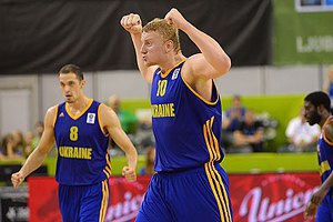 Украина впервые в истории преодолела групповой этап Евробаскета