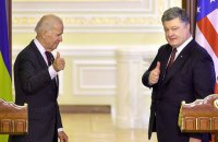 Порошенко: президентство Байдена відкриває для України нові можливості