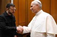 Зеленський поговорив з Папою Римським: будемо раді бачити Його Святість в Україні з апостольським візитом