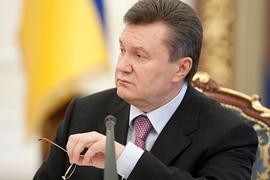 Янукович обещает проверить каждый факт давления на предпринимателей