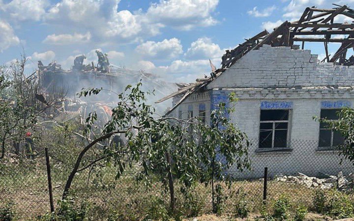 Ракетна атака: на Київщині пошкоджені приватні будинки, постраждали шестеро (доповнено)