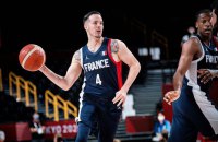 Перший пішов: ведучий баскетболіст збірної Франції підписав заяву, що не гратиме у Росії