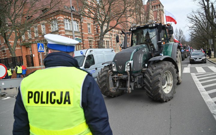 У Польщі починаються масштабні протести фермерів щодо імпорту з України