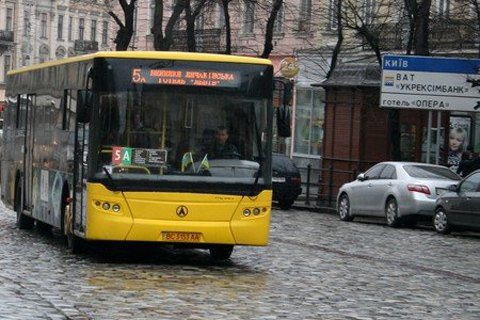 Проезд в автобусах во Львове подорожает до 7 грн