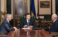 Янукович поторопил Рыбака и Азарова с принятием бюджета 