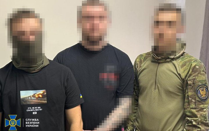 Затримали мешканців Київщини, яких підозрюють у постачанні до РФ українських SIM-карт для дронів