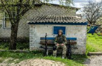 Захисники-безхатченки: як військові роздобувають дах над головою