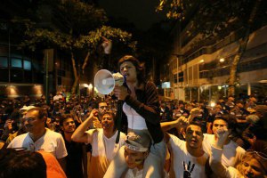 В беспорядках в Рио-де-Жанейро погиб один человек 