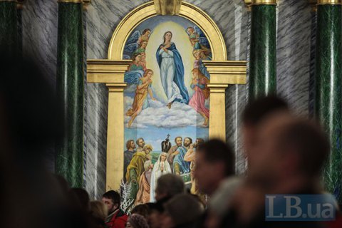 30% релігійних громад в Україні святкує Різдво 25 грудня