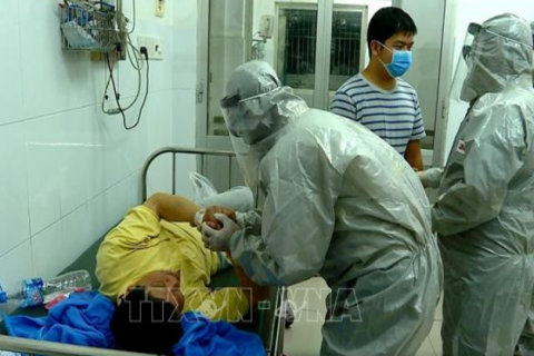 Во Вьетнаме мужчину приговорили к 5 годам заключения за распространение ковида, - Reuters