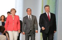 У Берліні пройшла зустріч Меркель, Олланда і Порошенка