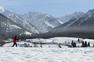 В баварских Альпах объявлена угроза схода снежных лавин