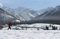 В баварских Альпах объявлена угроза схода снежных лавин