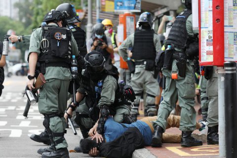В Гонконге арестовали около 50 активистов