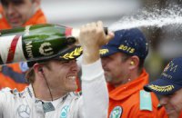 "Мерседес" подарил Росбергу победу на "Гран-при Монако"