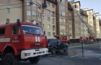 Под Киевом в шестиэтажке возник пожар из-за неосторожного разжигания камина