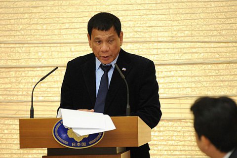 Дутерте заявив про готовність Філіппін вийти з МКС слідом за Росією
