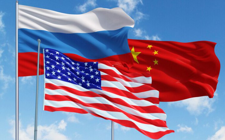 США додали до “чорного списку” торгівлі 37 компаній, зокрема за допомогу РФ та Китаю